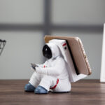 Cute Astronaut Desktop Phone Stand