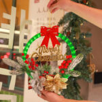 Luminous Christmas Door Garland (30cm)